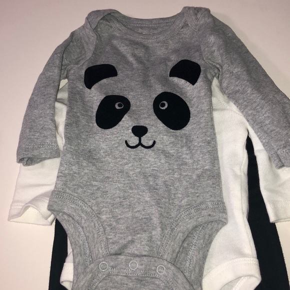 Boys long sleeved onsies with pant - Picture 4 of 5
